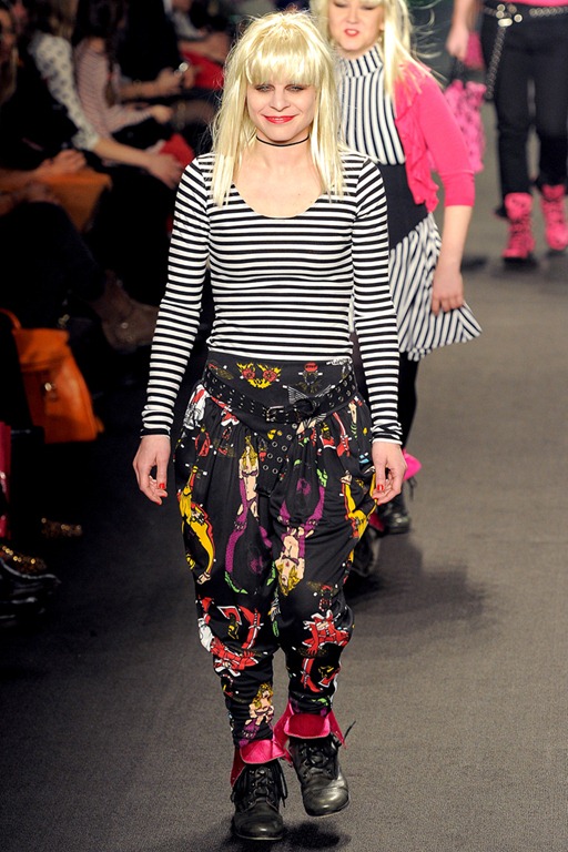 Wearable Trends: Betsey Johnson Fall 2011 RTW Collection, Mercedes-Benz ...